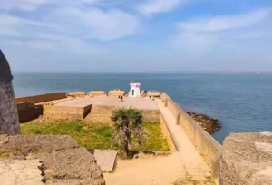 Panoramic view of the Arabian Sea from the historic Diu Fort, a breathtaking coastal highlight on our 2-day Diu weekend trip.