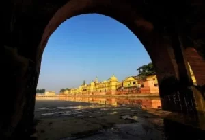 Comprehensive 24-day Delhi, Rajasthan, and Uttar Pradesh holiday tour package itinerary featuring the Agra Taj Mahal sunrise, Ranthambore tiger safaris, Jaisalmer desert camps, and Varanasi Ganga Aarti by Aamantran Tours.