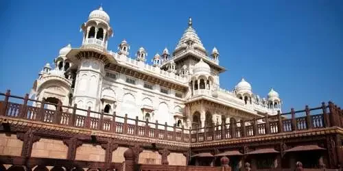 Explore Rajasthan Round Trips